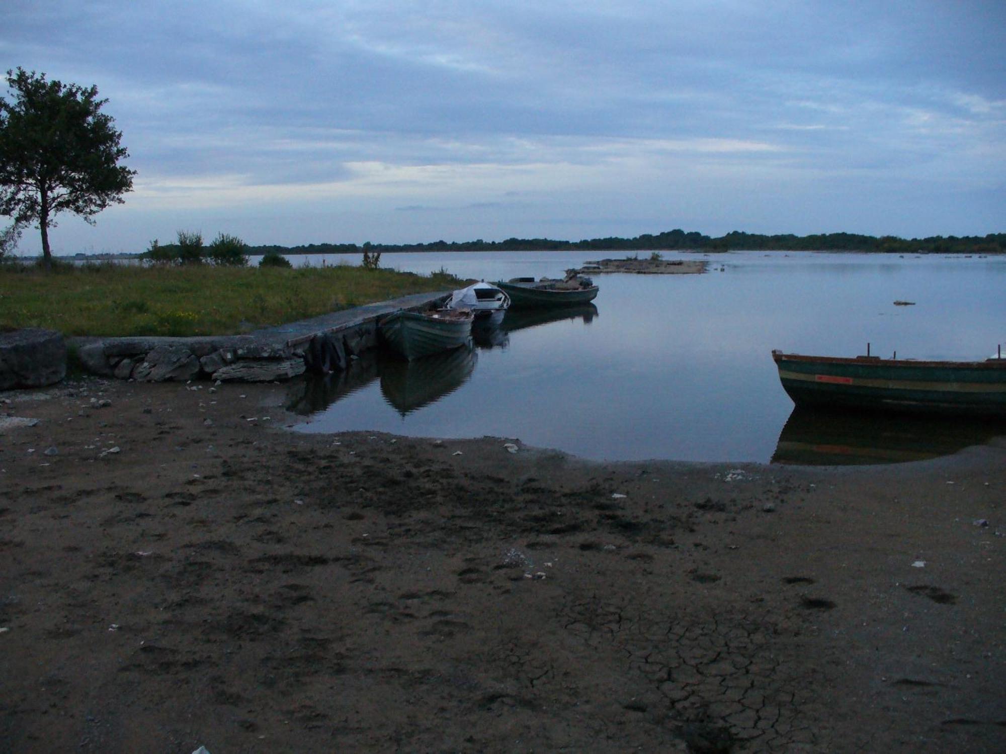 أوتيرارد The Waterfront House Country Home المظهر الخارجي الصورة