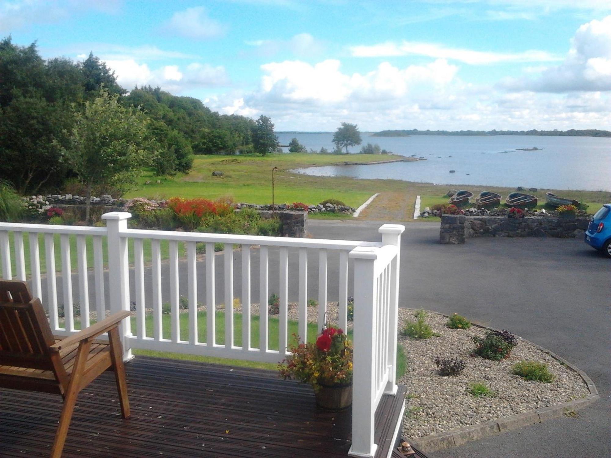 أوتيرارد The Waterfront House Country Home المظهر الخارجي الصورة