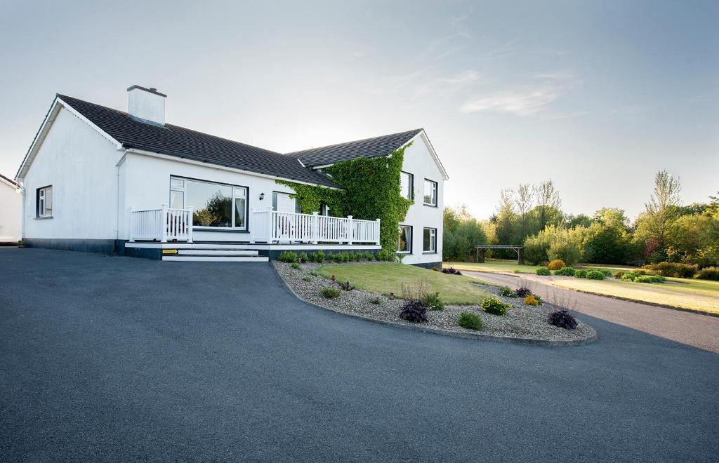 أوتيرارد The Waterfront House Country Home المظهر الخارجي الصورة